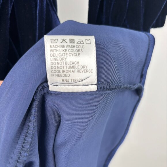 Lucy Paris Catarina Navy Velvet Midi Dress Holiday Size Medium - Picture 8 of 8